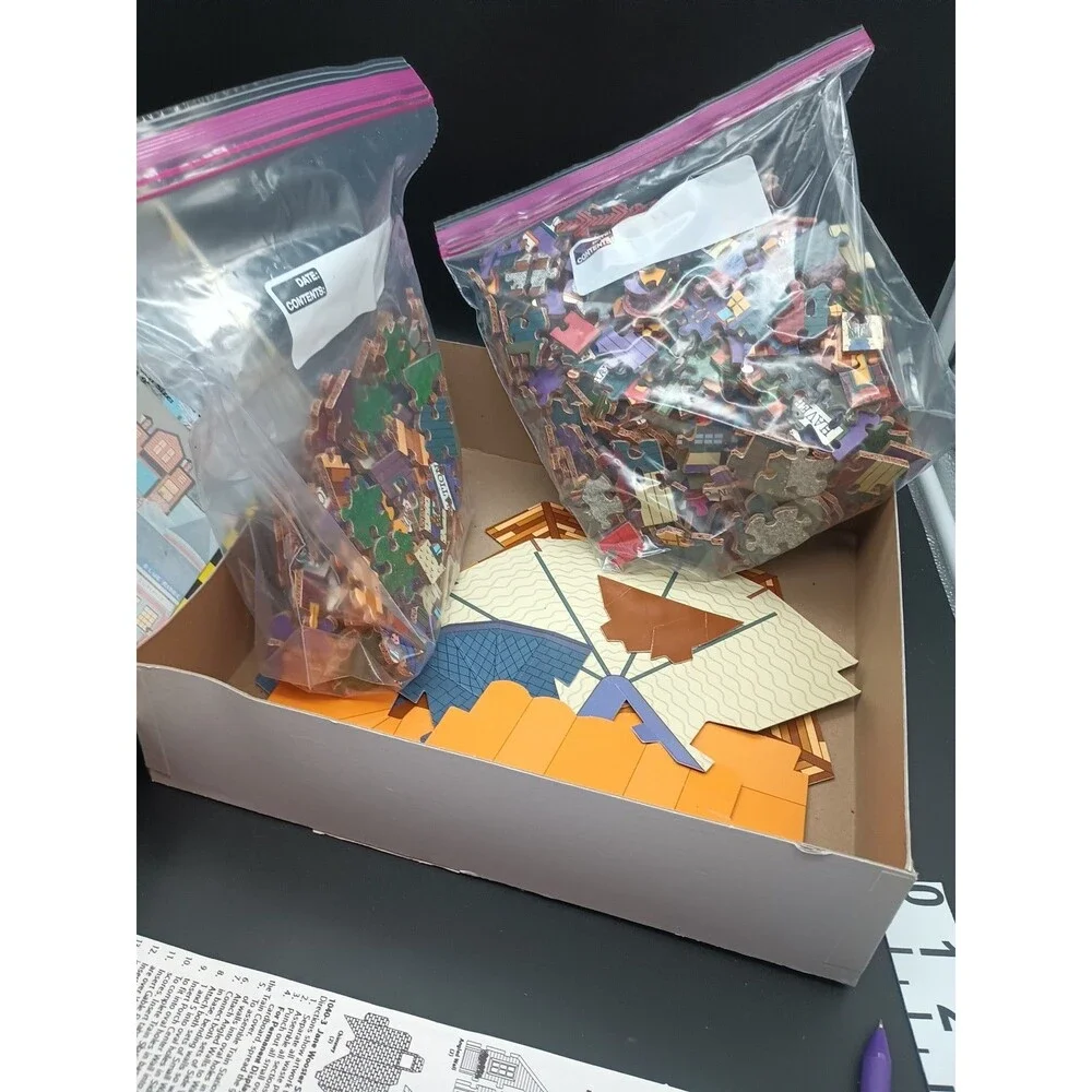 Jane Wooster Scott 3D 562 Piece 2 sided Train Railway Station Jigsaw Puzzle